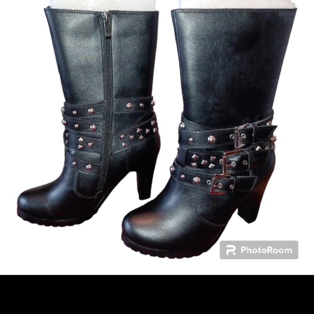 Biker boots